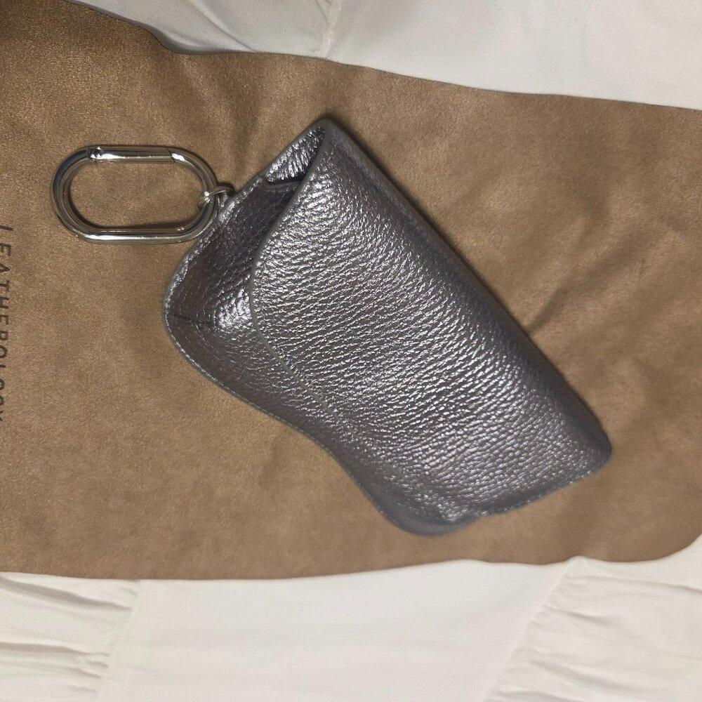 Leatherology portable sunglass case